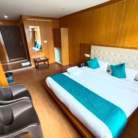 Sleeping Beauty Hotel Moutain View Property Joshīmath エクステリア 写真